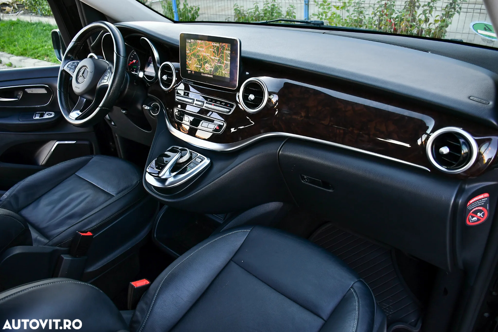 Mercedes-Benz V 250 (BlueTEC) d lang 7G-TRONIC Avantgarde - 11