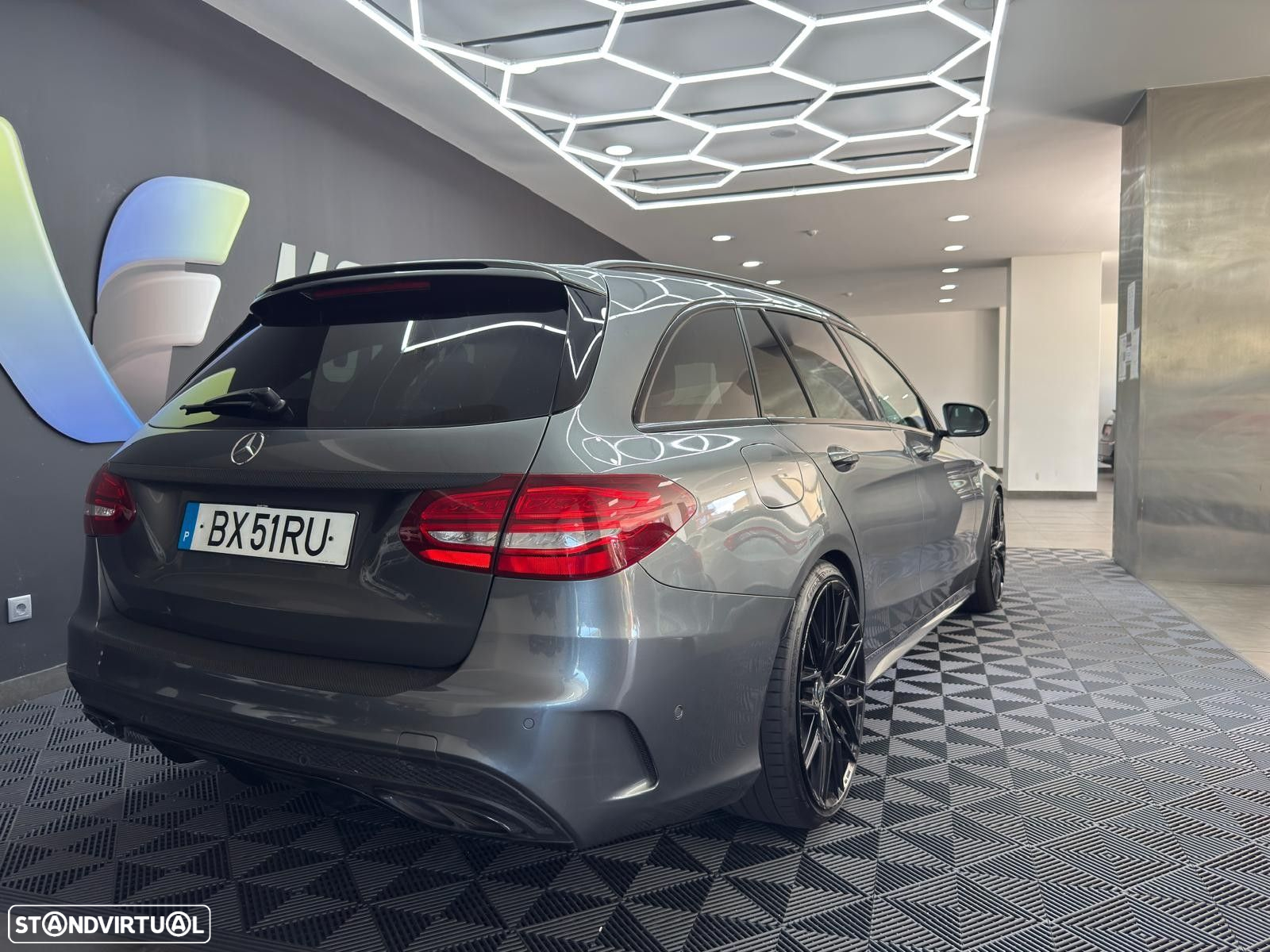 Mercedes-Benz C 43 AMG 4-Matic - 9
