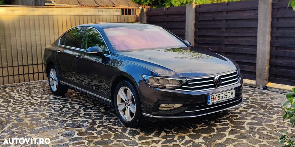 Volkswagen Passat 2.0 TDI DSG Highline - 1