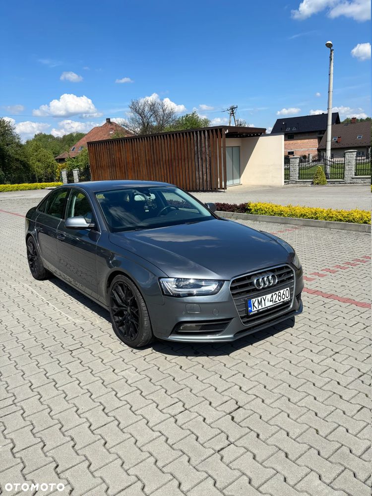 Audi A4 Limousine 2.0 TDI DPF multitronic Ambition - 3