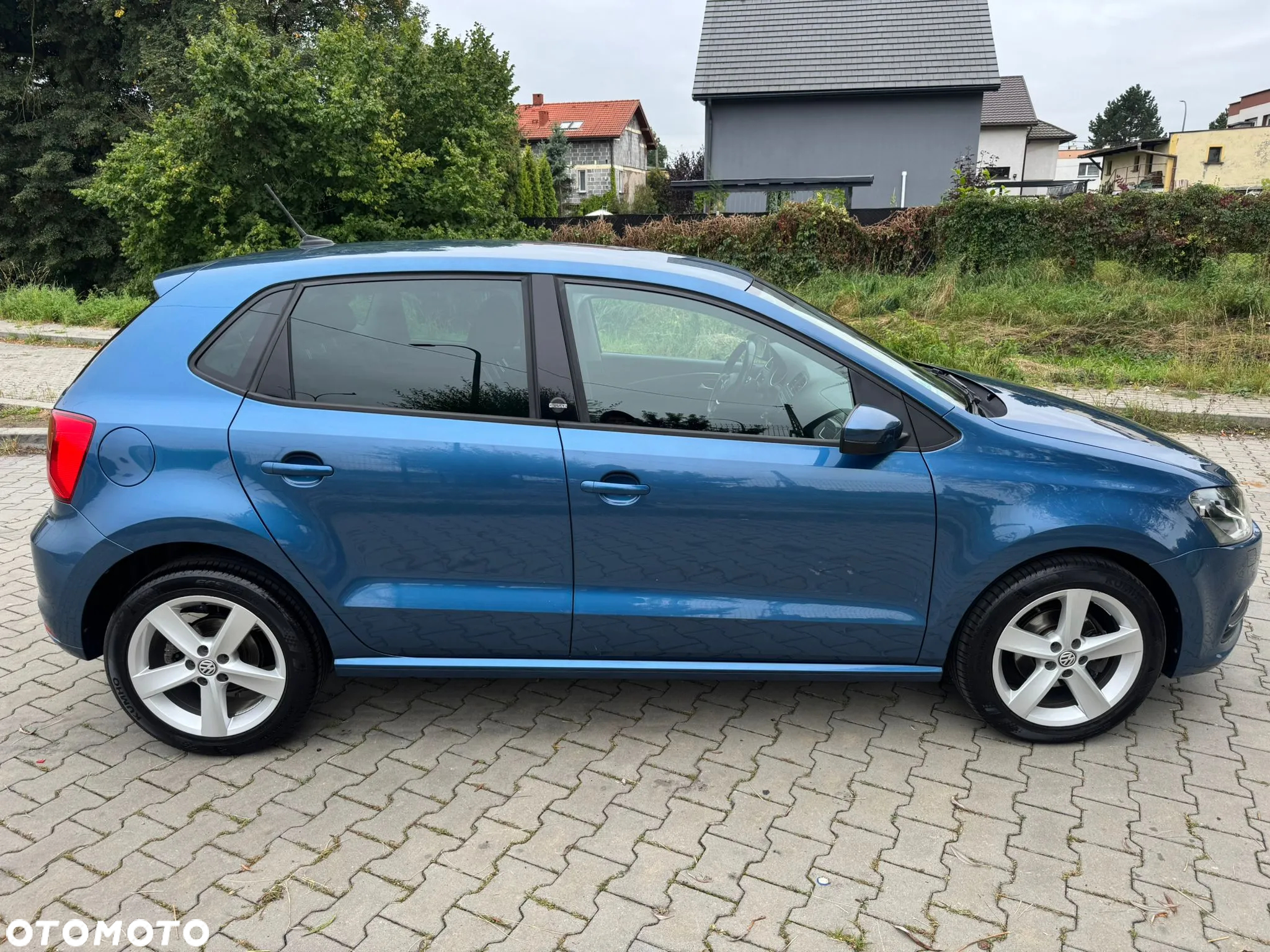 Volkswagen Polo 1.2 TSI (Blue Motion Technology) SOUND - 10