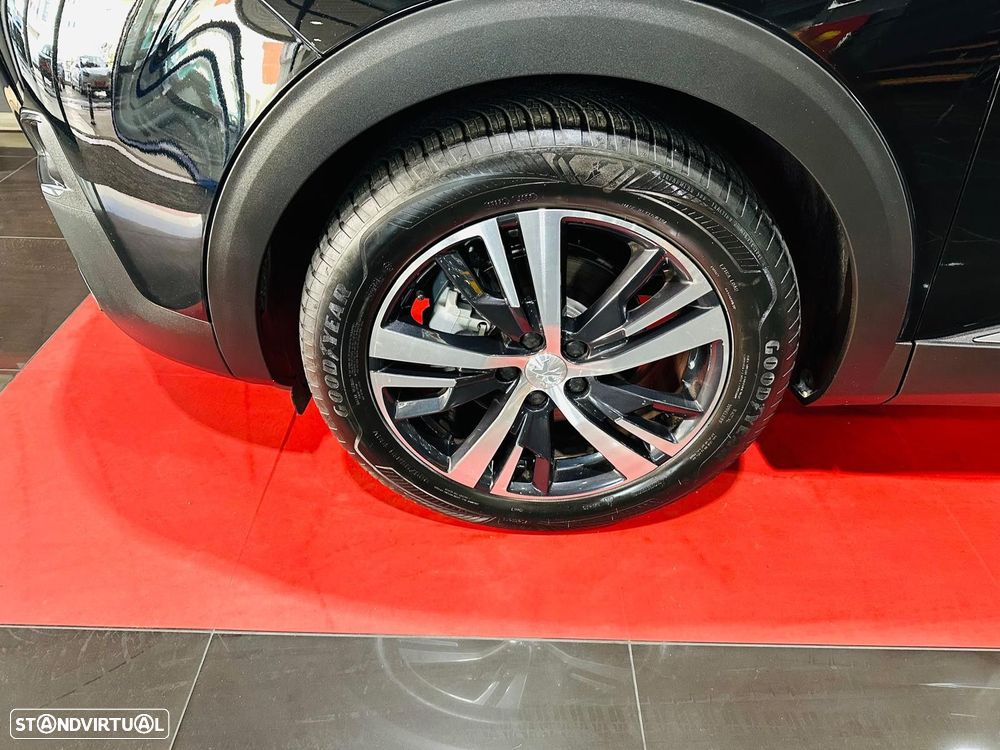 Peugeot 5008 1.5 BlueHDi Allure EAT8 - 18