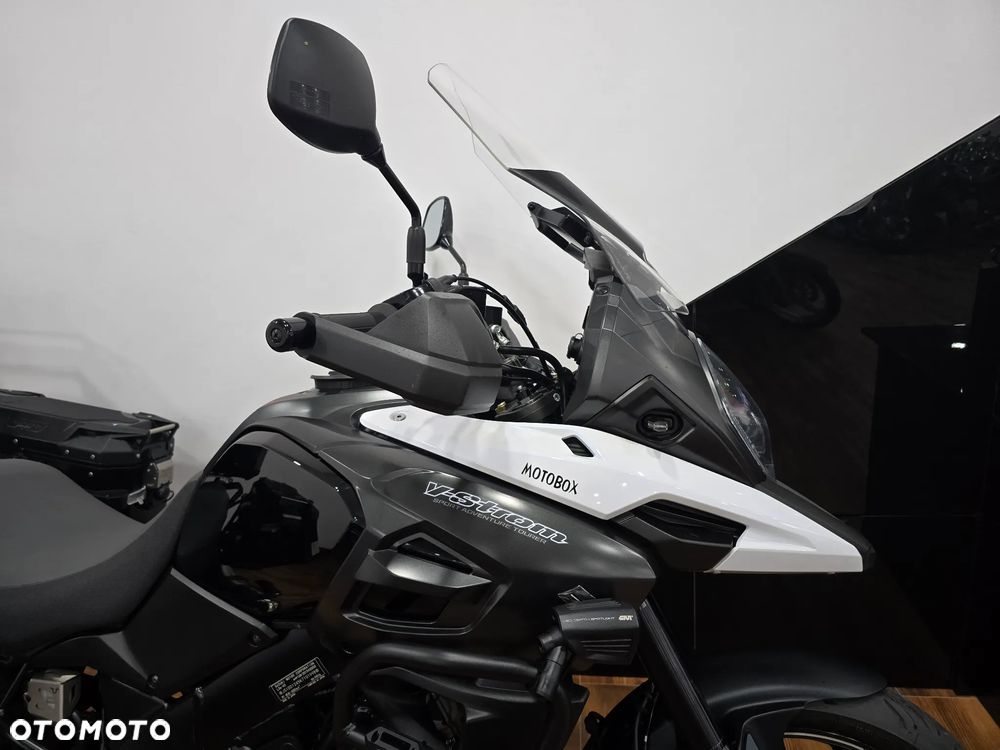 Suzuki DL - 27