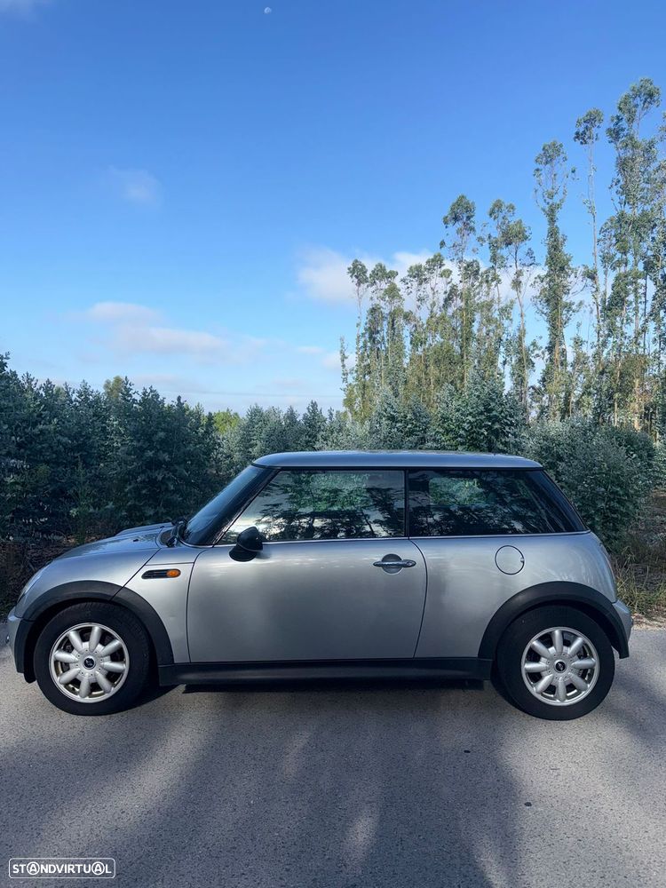 MINI 3 Portas One 1.4 D - 2