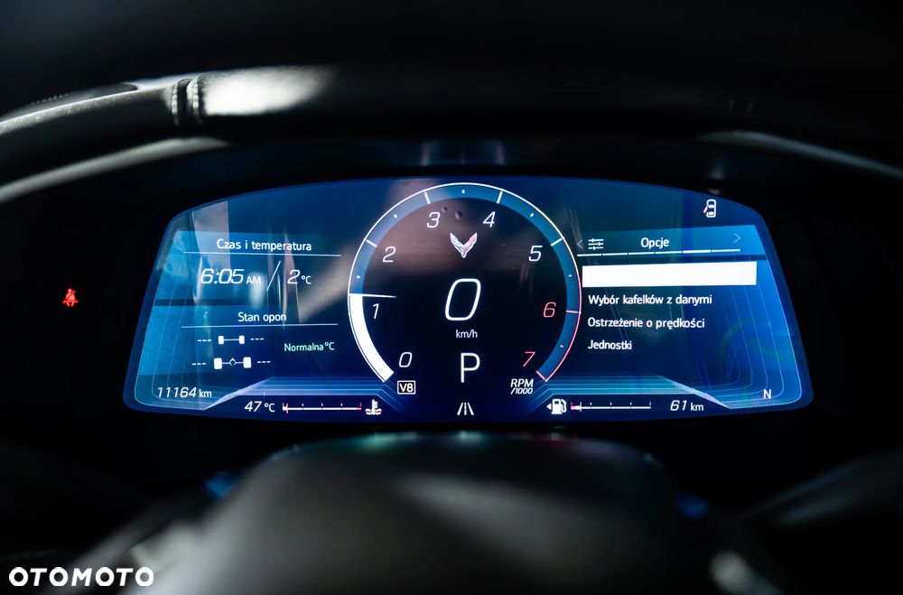 Chevrolet Corvette - 16