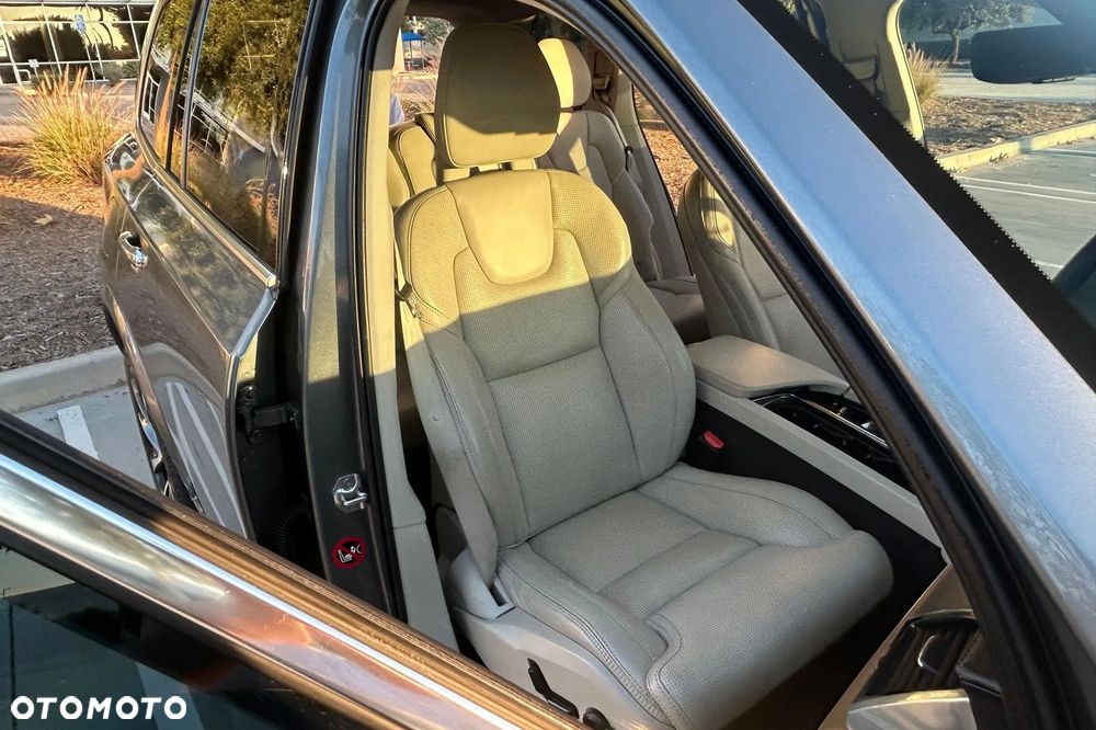 Volvo XC 90 T6 AWD Geartronic Inscription - 34