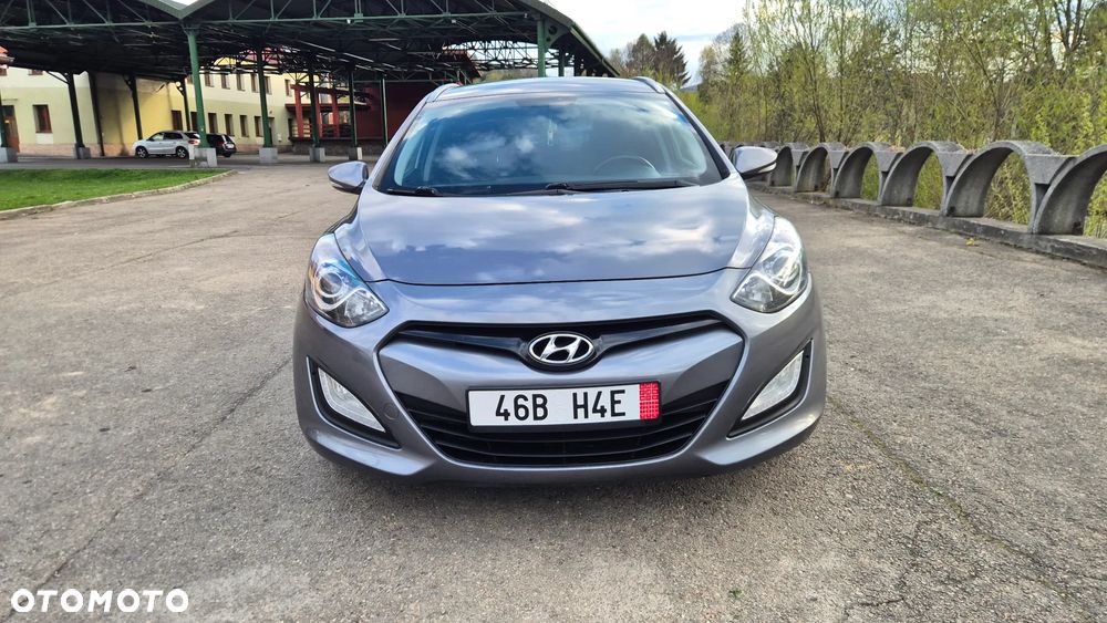 Hyundai i30 1.4 CRDi Advantage - 11