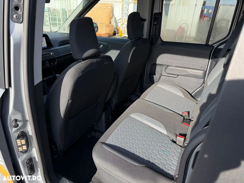 Ford Tourneo Courier 1.0 EcoBoost Titanium - 10