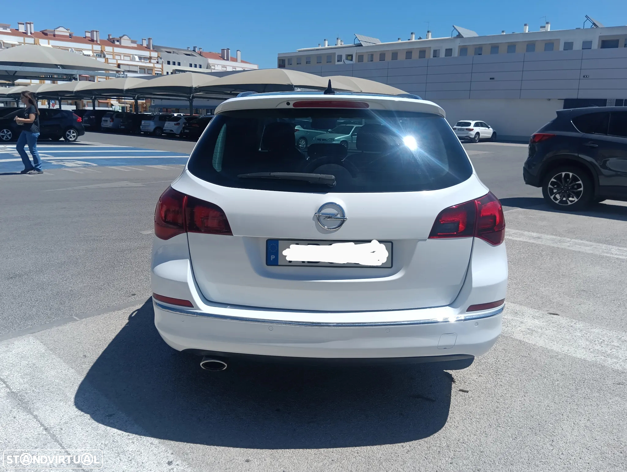 Opel Astra Sports Tourer 2.0 CDTi Cosmo S/S J19 - 17