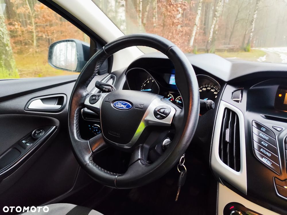 Ford Focus 1.0 EcoBoost Trend - 12