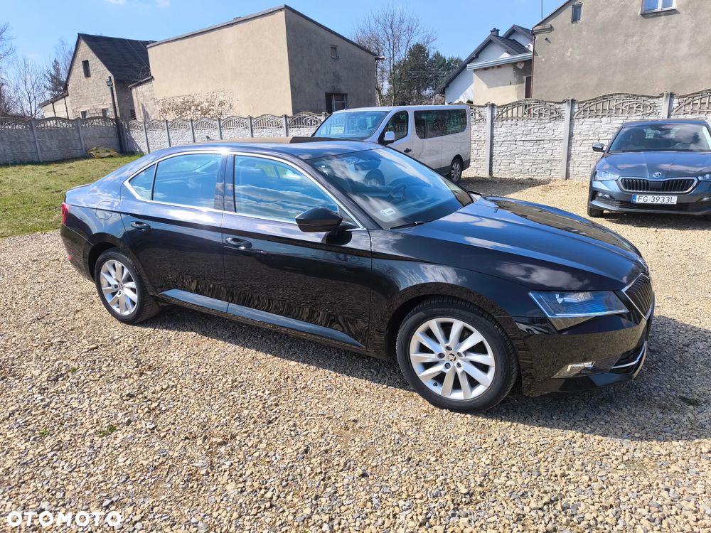 Skoda Superb - 2