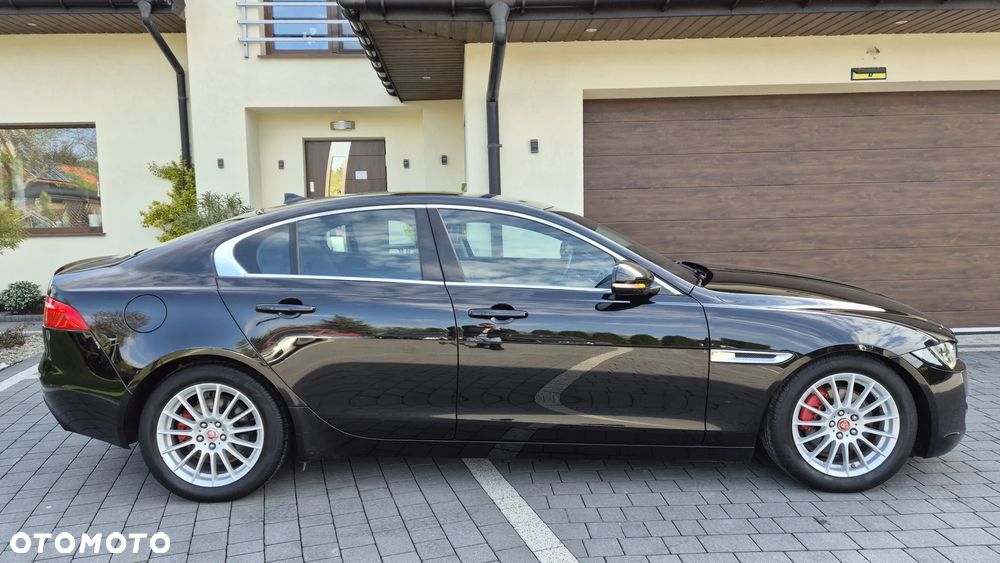 Jaguar XE E-Performance Portfolio - 5