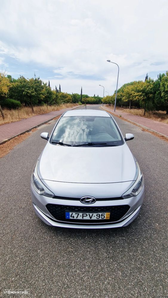 Hyundai i20 1.2 Access Plus - 8