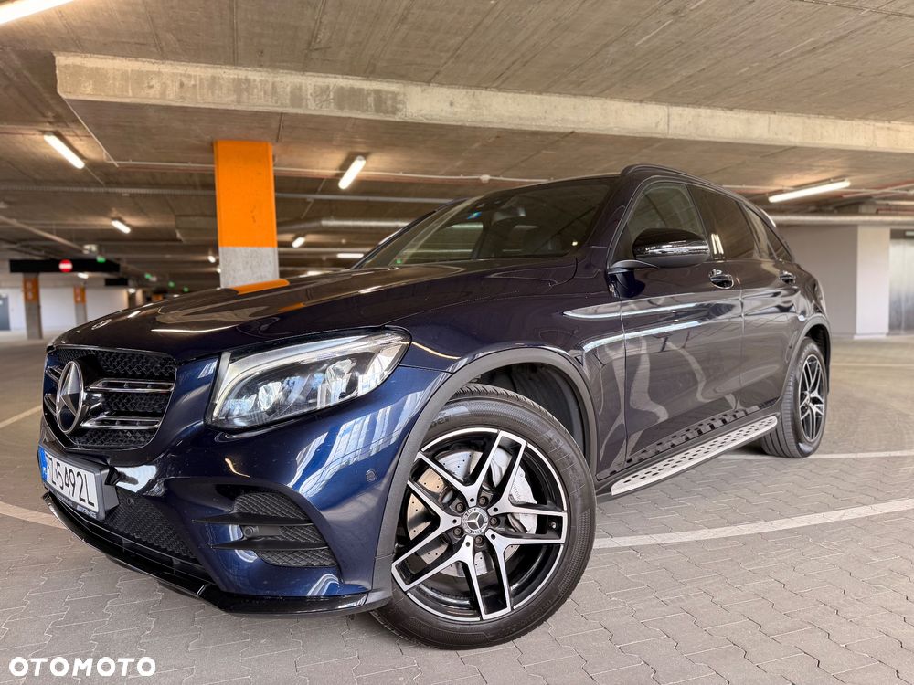 Mercedes-Benz GLC 250 4Matic 9G-TRONIC AMG Line - 3