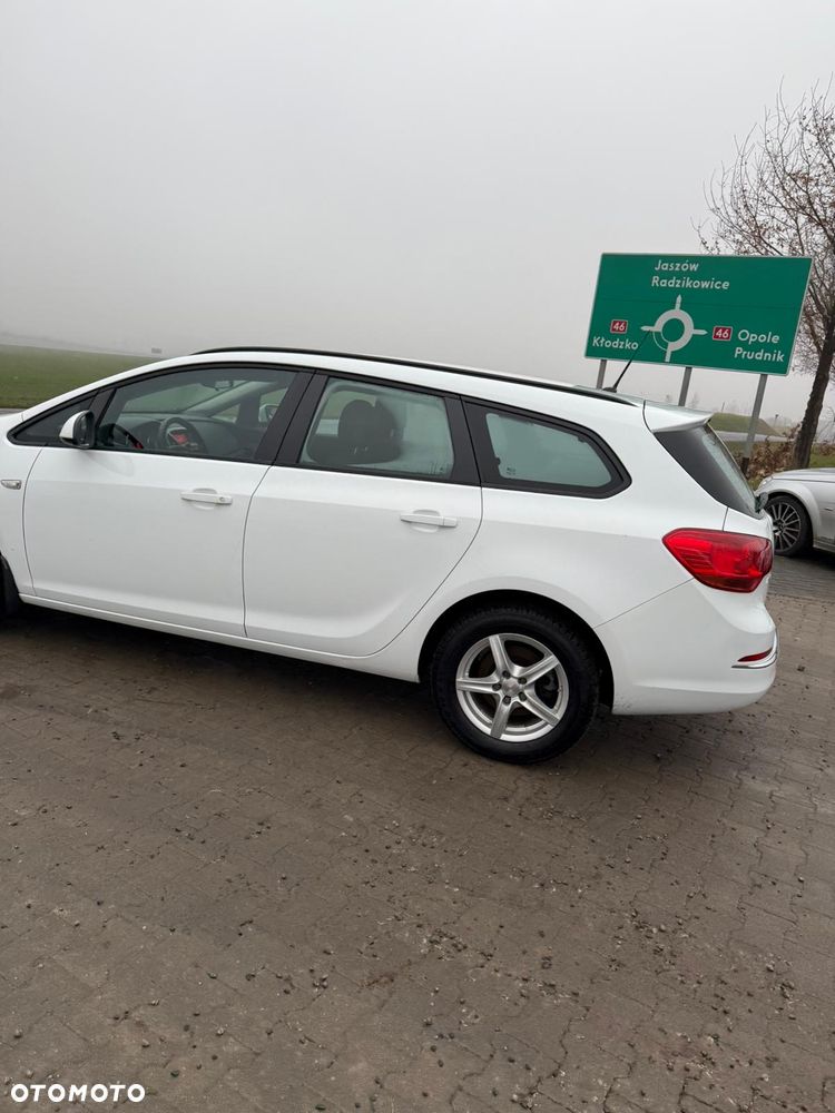 Opel Astra 1.6 CDTI DPF ecoFLEX TourerStart/Stop Edition - 6
