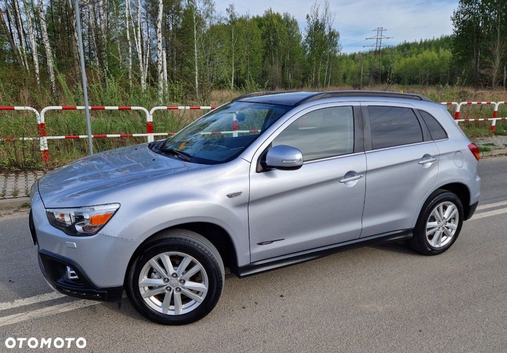 Mitsubishi ASX - 3
