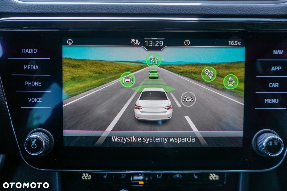 Skoda Superb 2.0 TSI Style DSG - 20