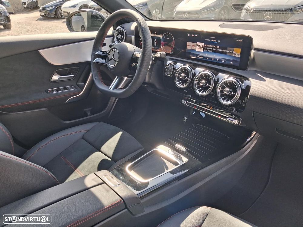 Mercedes-Benz A 180 - 16