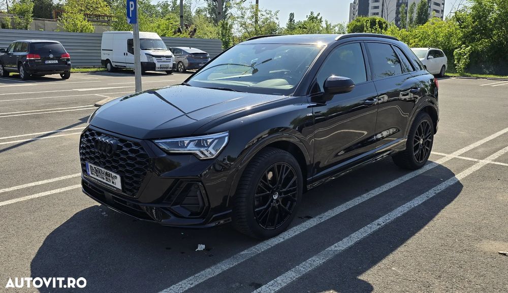 Audi Q3 45 TFSI quattro S tronic S line - 1