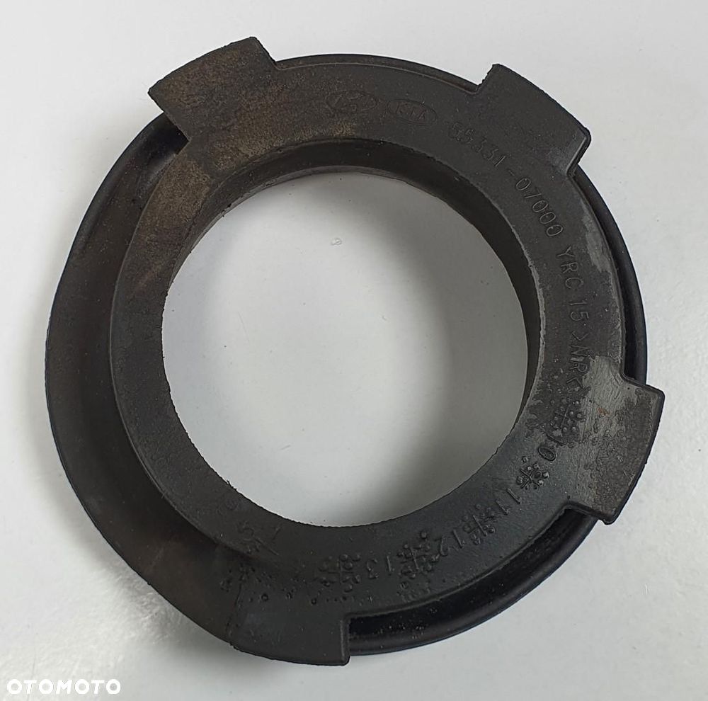 GUMA PODKŁADKA SPRĘŻYNY TYŁ KIA PICANTO II - 3