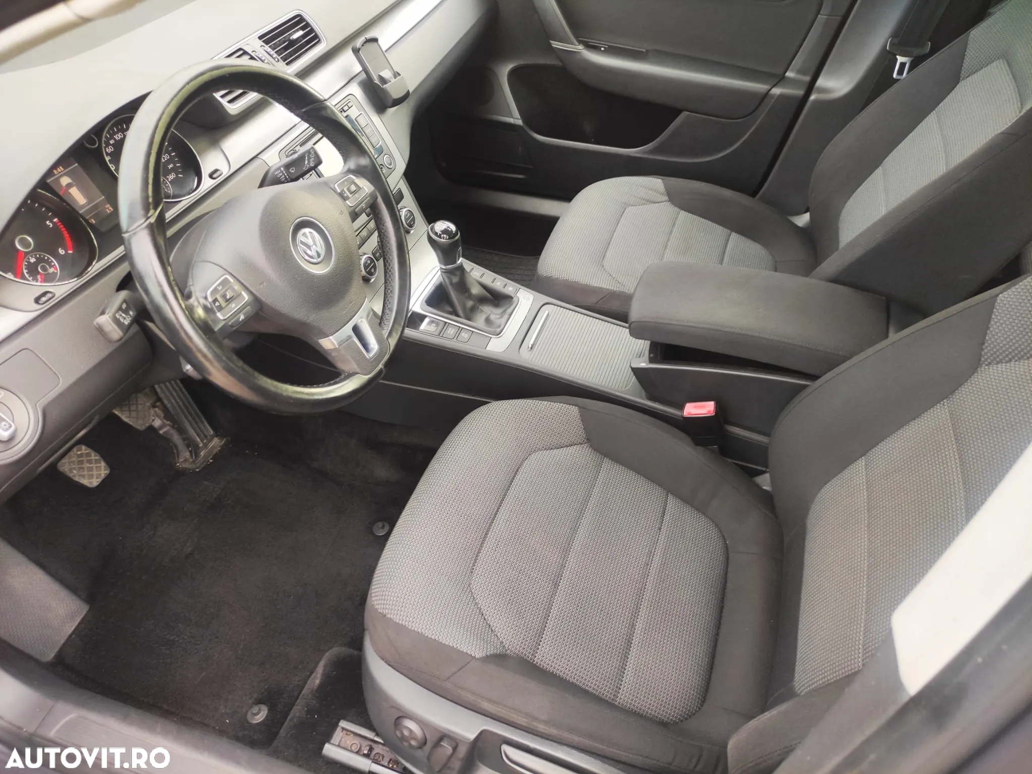 Volkswagen Passat - 5