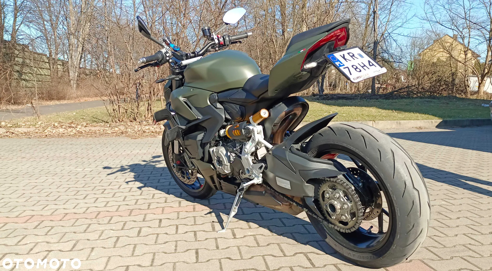 Ducati Streetfighter V2 - 6