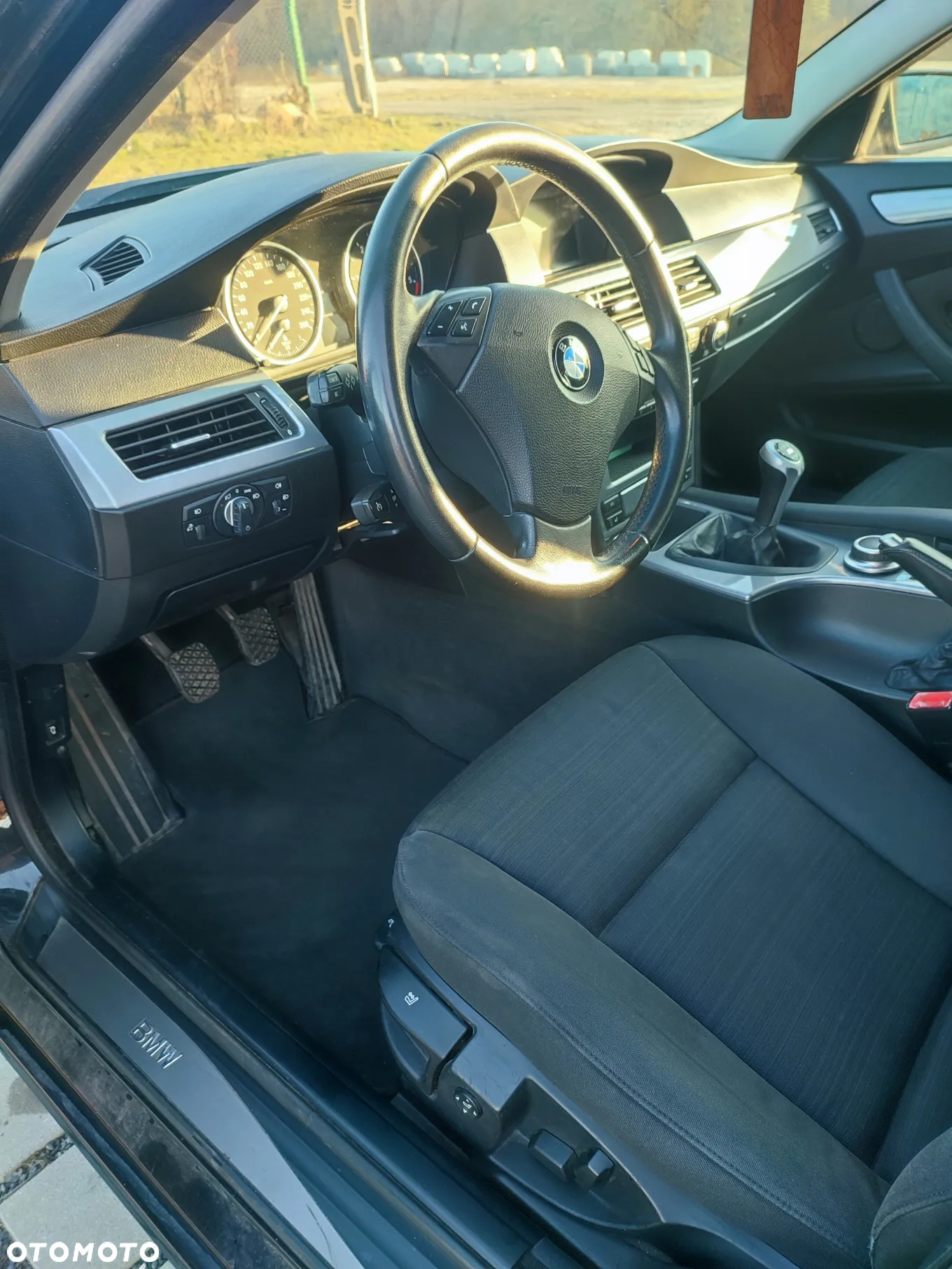 BMW Seria 5 520d Touring - 21