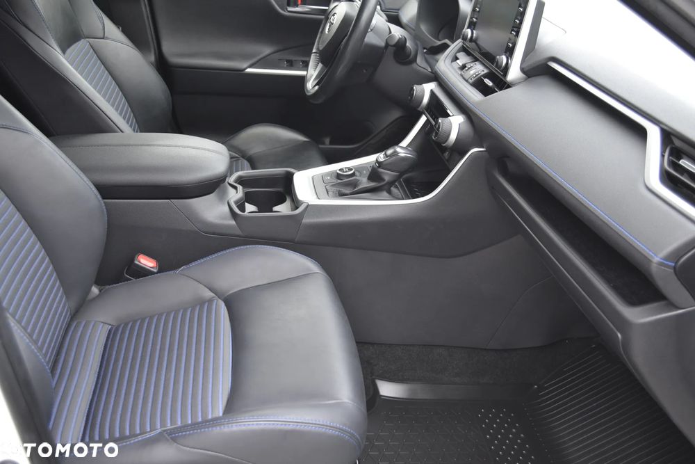 Toyota RAV4 - 37