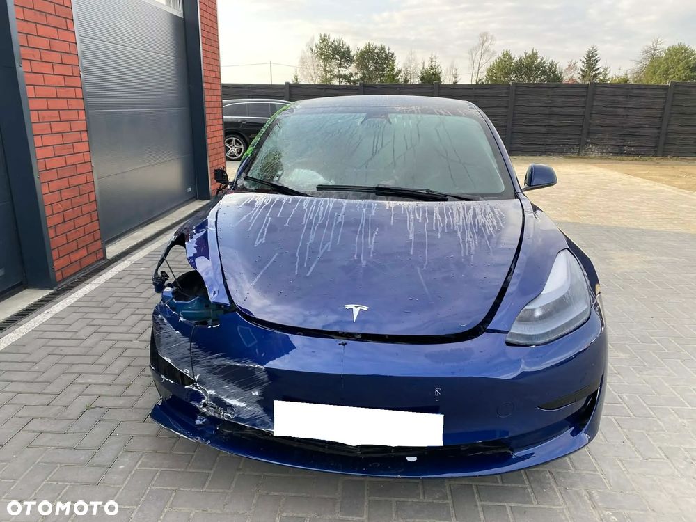 Tesla Model 3 Standard Hinterradantrieb - 16