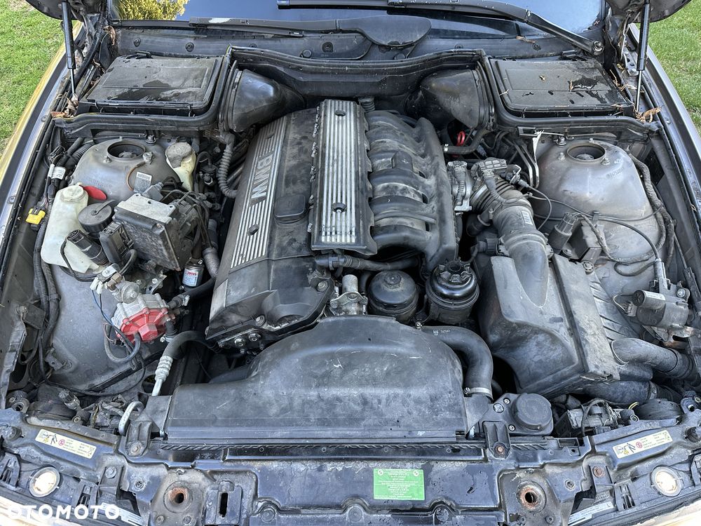 BMW Seria 5 - 13