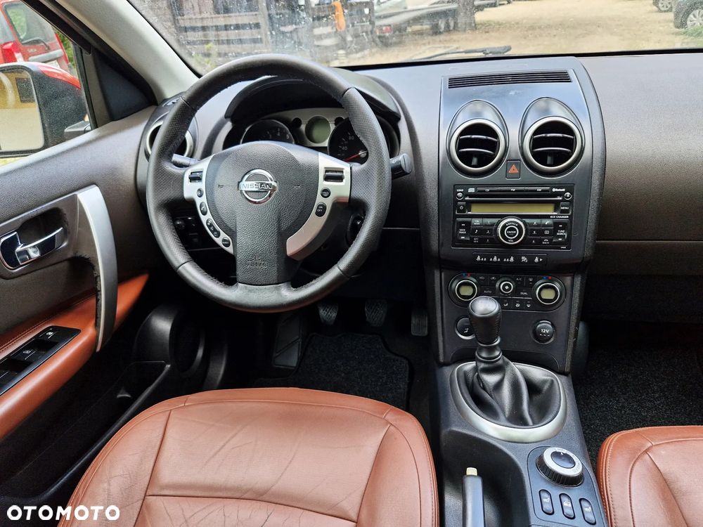 Nissan Qashqai 2.0 4 x 4 tekna - 10