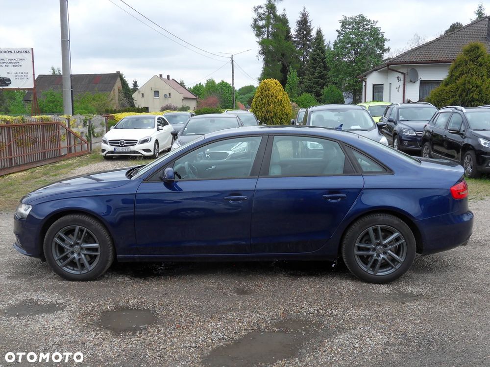 Audi A4 Limousine 1.8 TFSI Attraction - 2