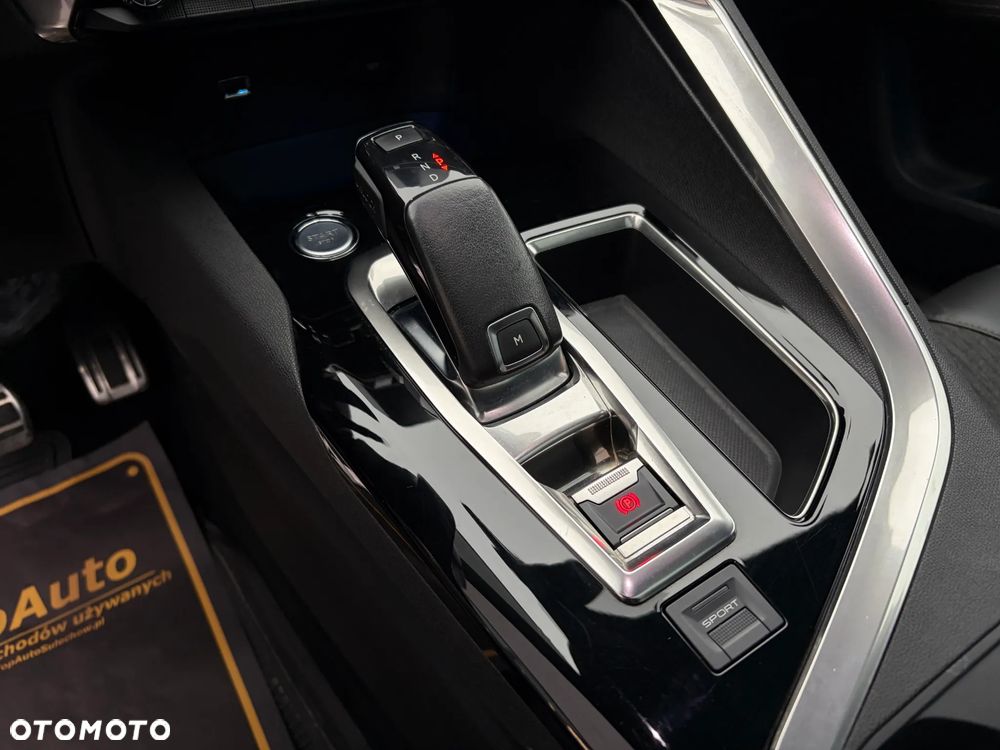 Peugeot 3008 THP 165 EAT6 Stop & Start Active - 32