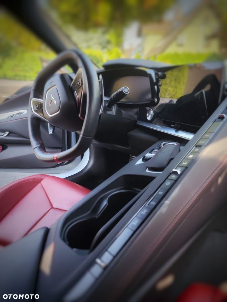 Chevrolet Corvette Stingray 2LT 6.2 V8 Automatik - 30