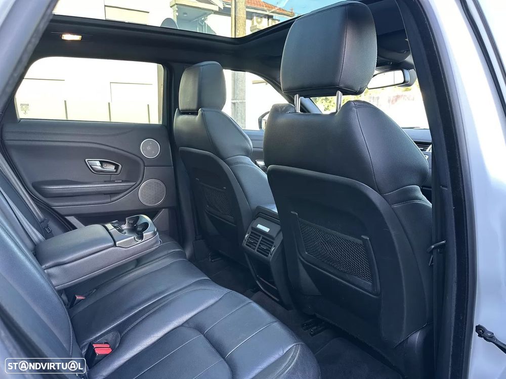 Land Rover Range Rover Evoque 2.0 D150 R-Dynamic - 57