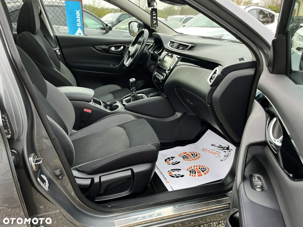 Nissan Qashqai 1.3 DIG-T Tekna - 29