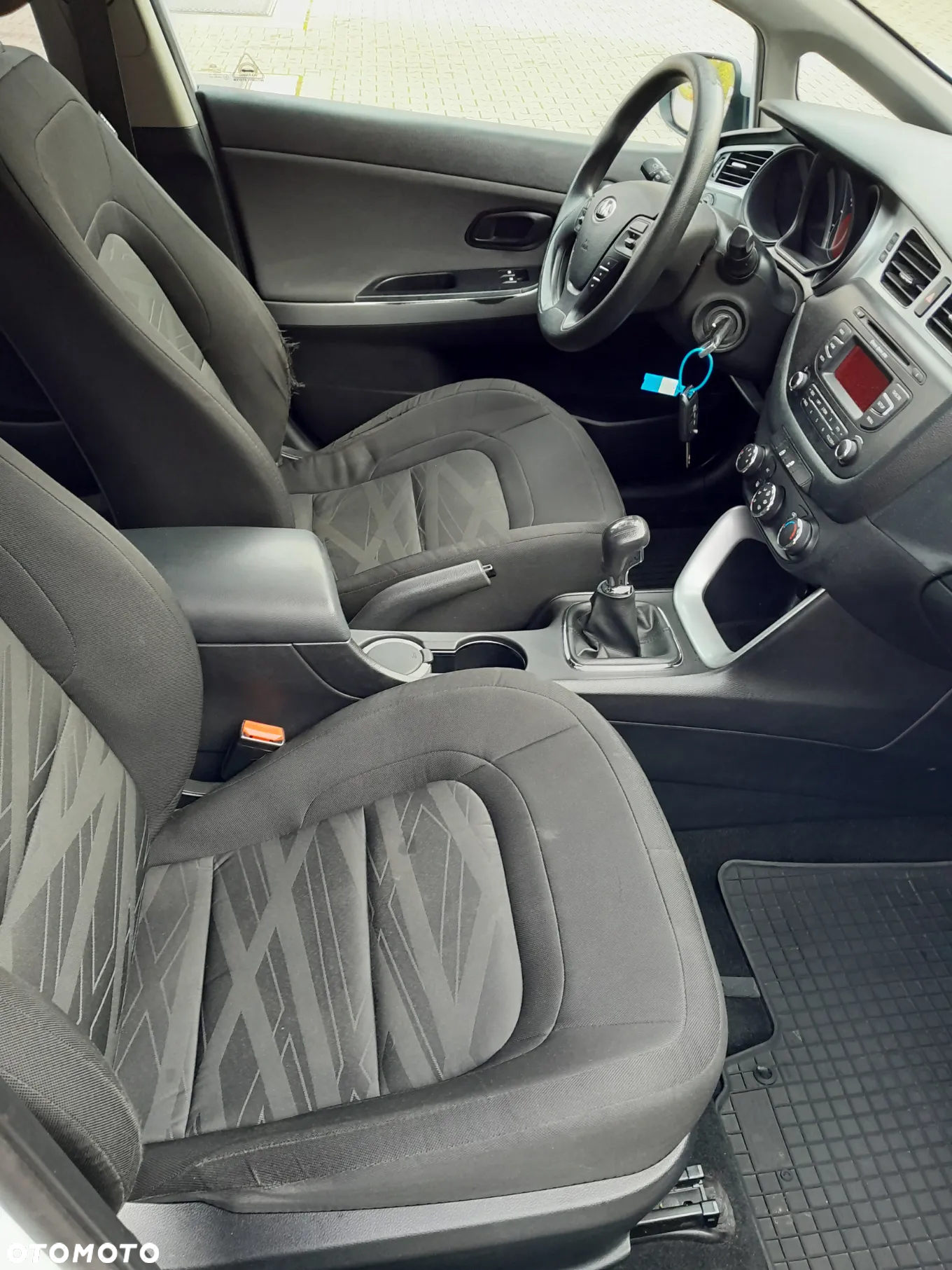 Kia Ceed - 16