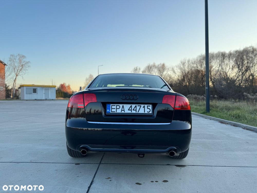 Audi A4 Limousine 1.8T - 4