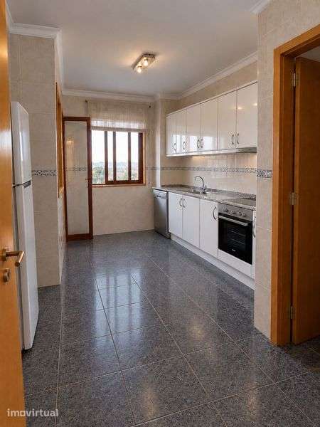 T2+1 para arrendamento no Centro de Gondomar - Grande imagem: 4/12
