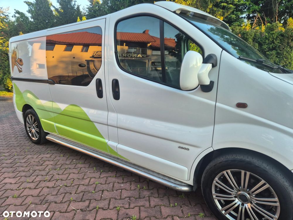 Renault Vivaro - 6