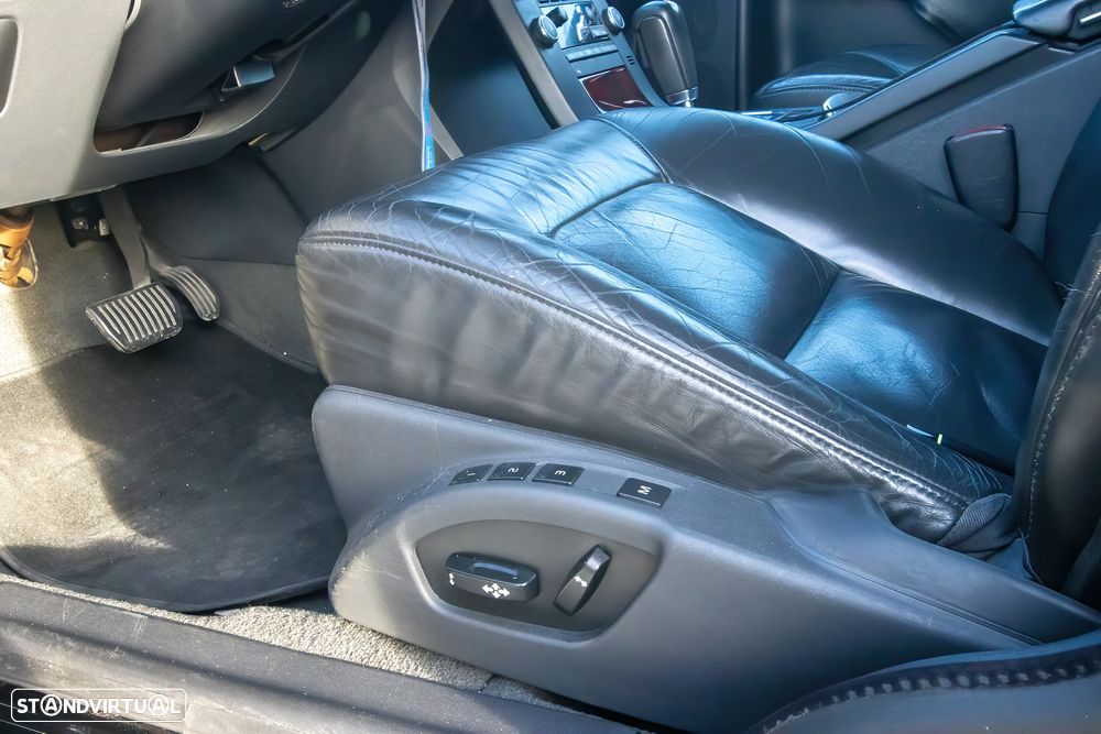 Volvo V70 2.4 D5 Nivel 3 Geartronic - 24