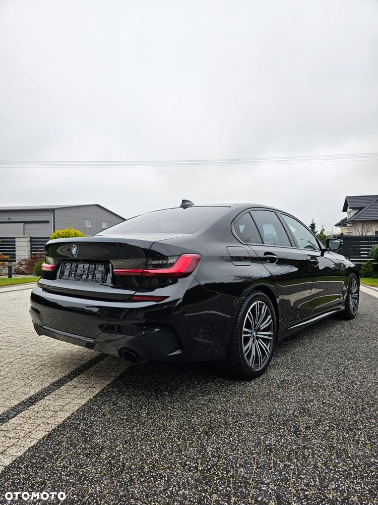BMW Seria 3 320d xDrive M Sport Sport - 5