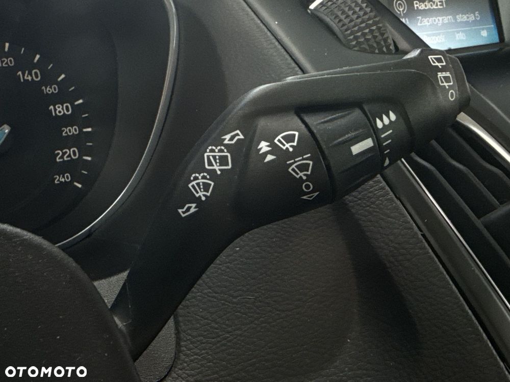 Ford Focus 1.6 Gold X - 23