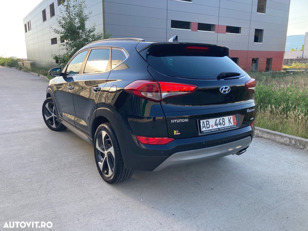 Hyundai Tucson 2.0 CRDI 4WD Premium - 4