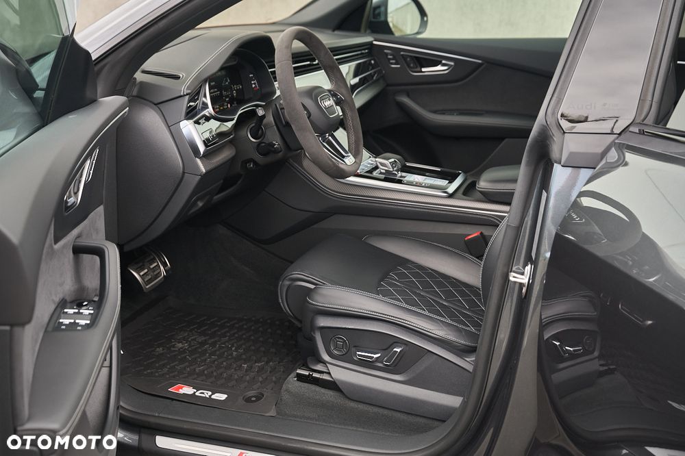 Audi SQ8 - 20