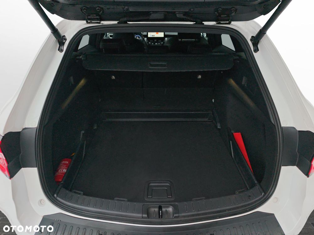 Toyota Corolla 1.8 Hybrid Style - 13