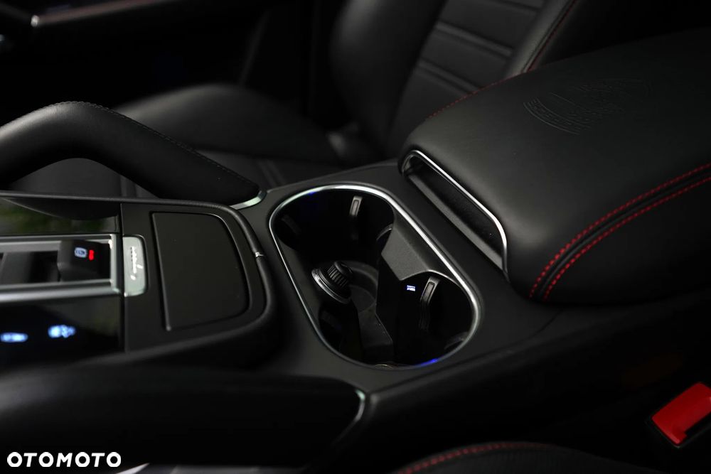 Porsche Cayenne Coupe Turbo - 24