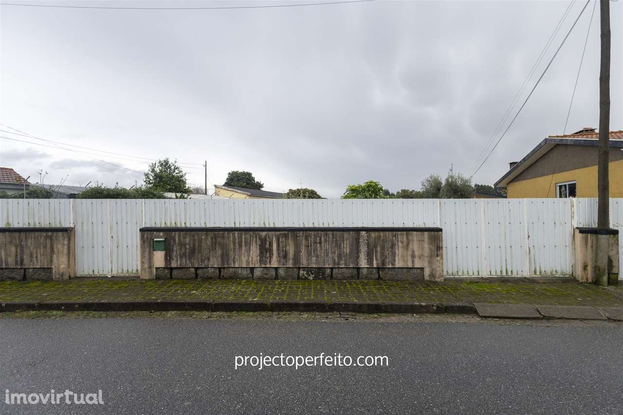 Terreno Para Construção  Venda em Paramos,Espinho - Grande imagem: 2/8