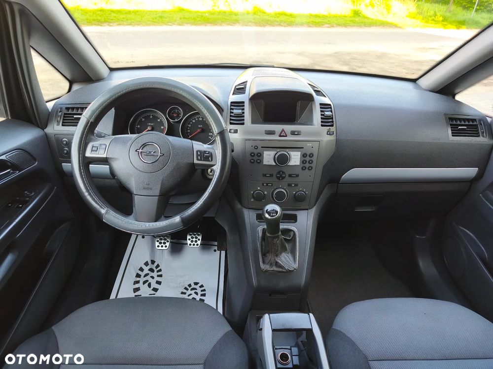 Opel Zafira 1.9 CDTI Enjoy - 35