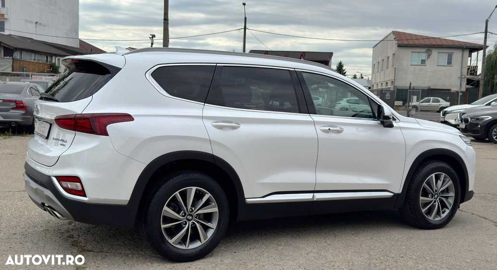 Hyundai Santa Fe - 9